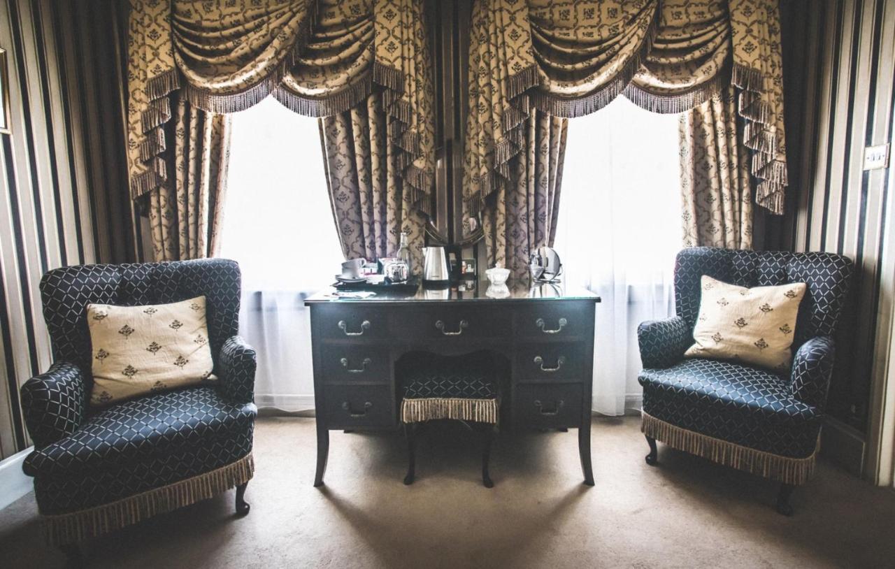Jeakes House Bed and Breakfast Rye Eksteriør billede Curtains and upholstery