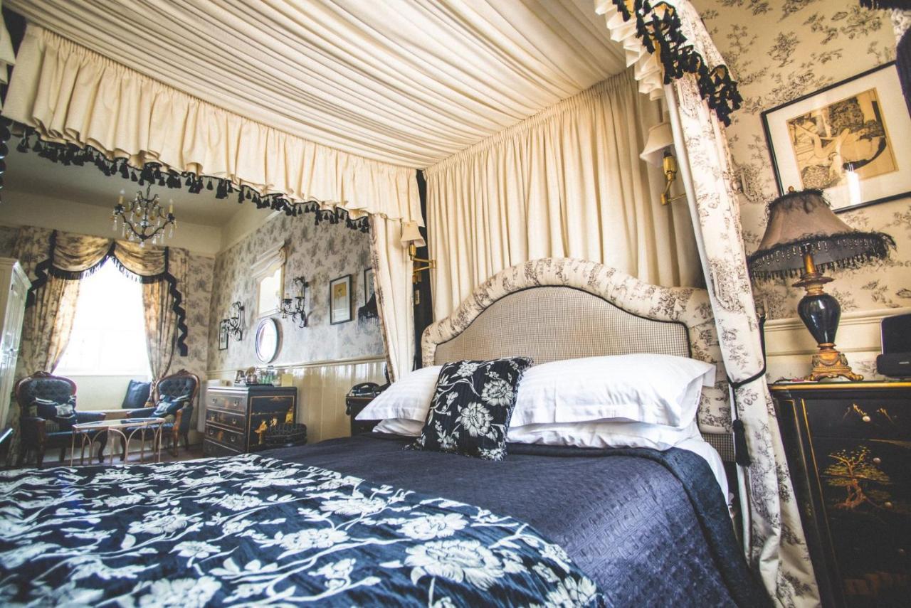 Jeakes House Bed and Breakfast Rye Eksteriør billede The bedroom of the hotel